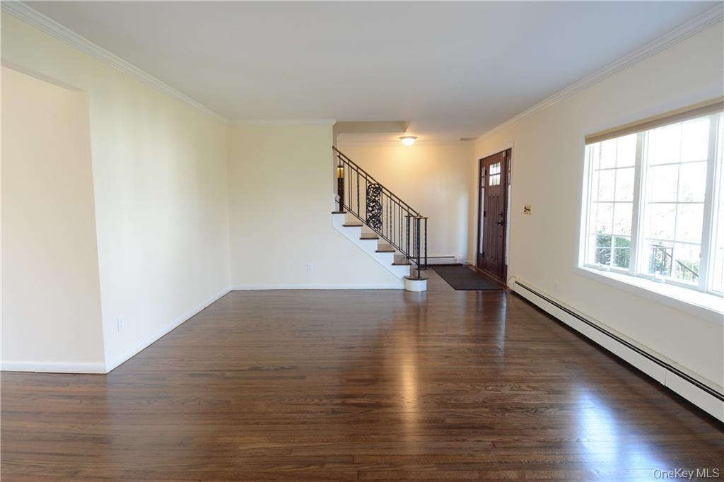 #10 photo, 4 Knollwood Road, Eastchester , NY 10709