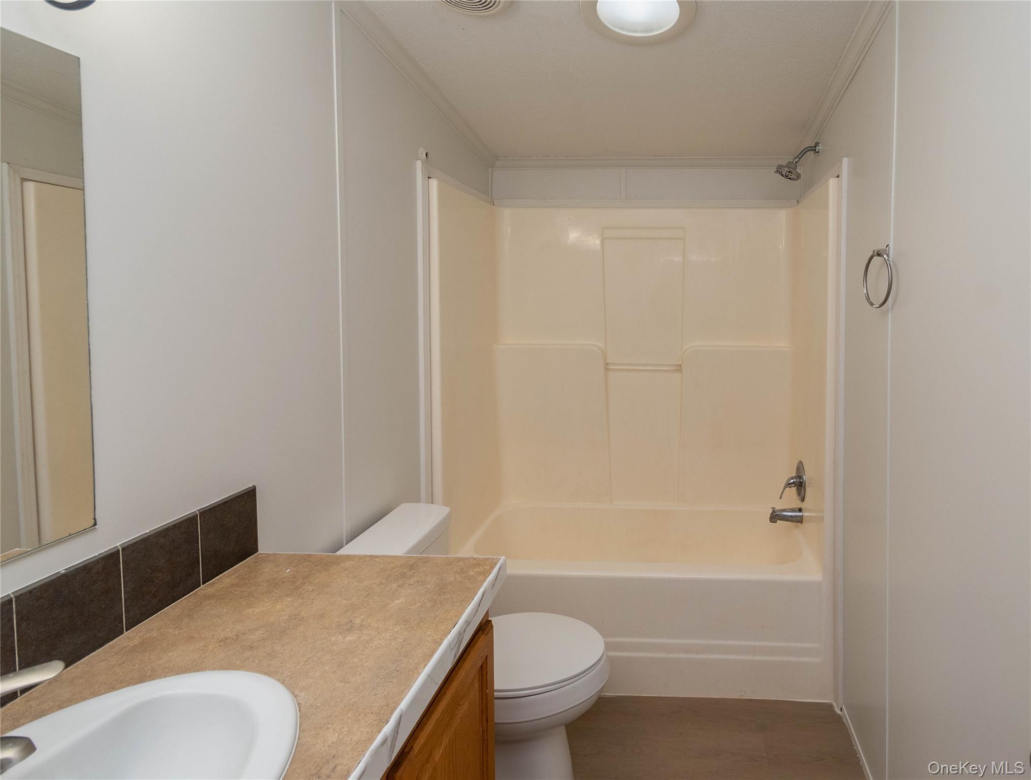 #20 photo, 79 Stern Scenic Drive, Middletown , NY 10940