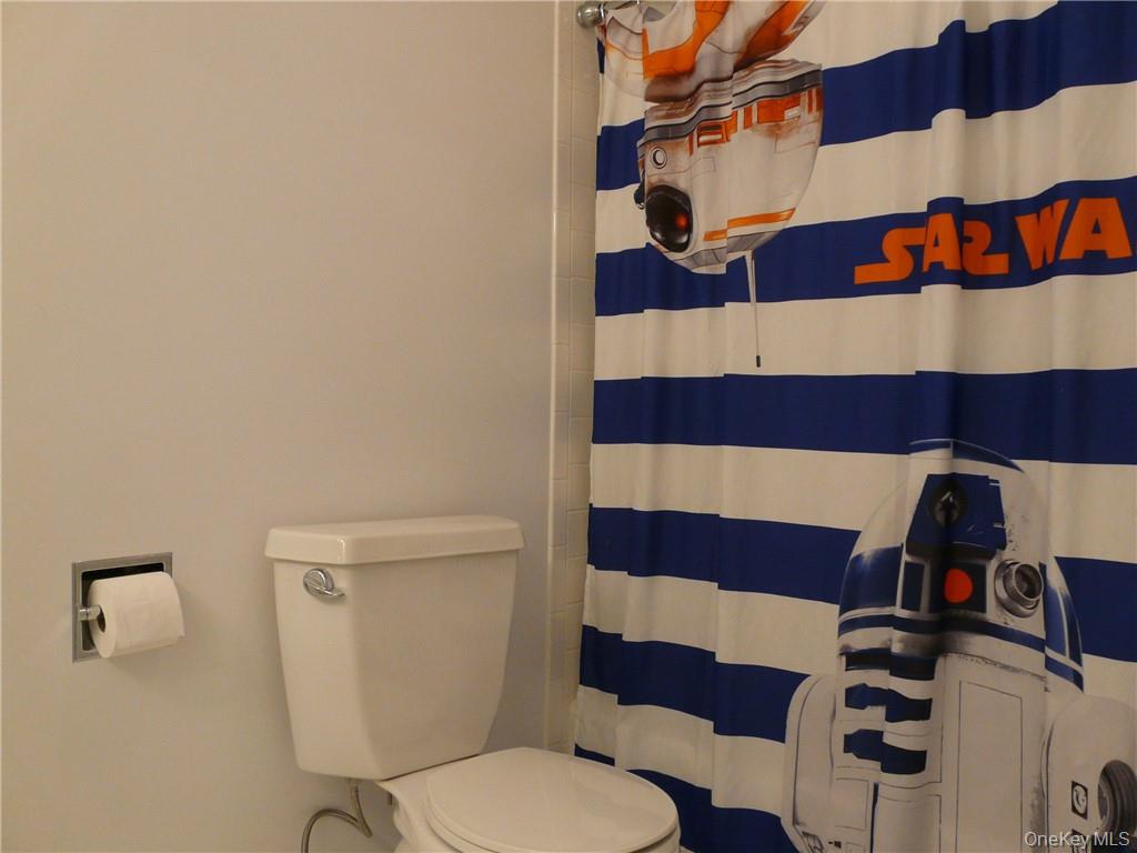 #15 photo, 210 Sandpiper Court, Yorktown Heights , NY 10598