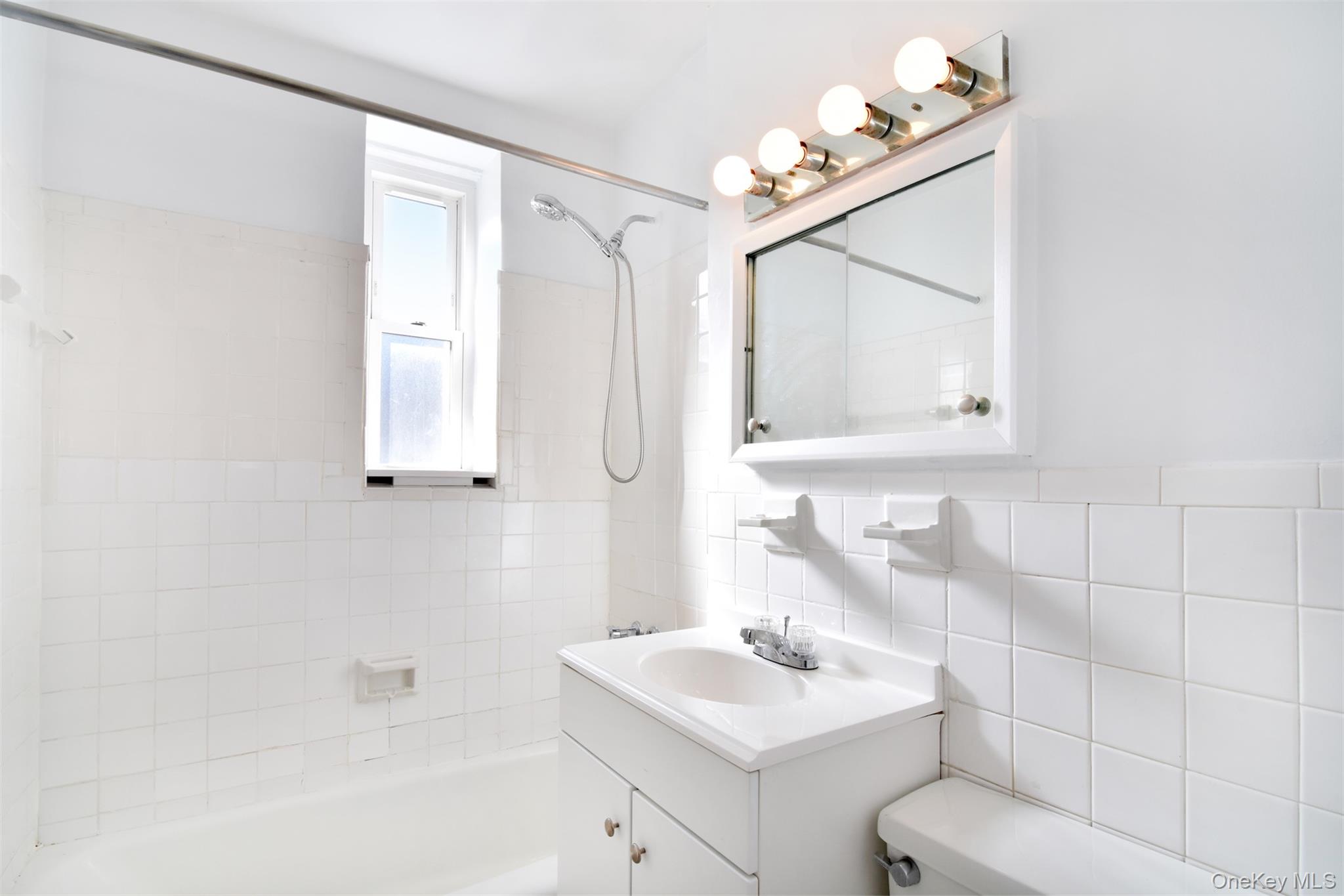 #17 photo, 14 Westview Avenue, Tuckahoe , NY 10707