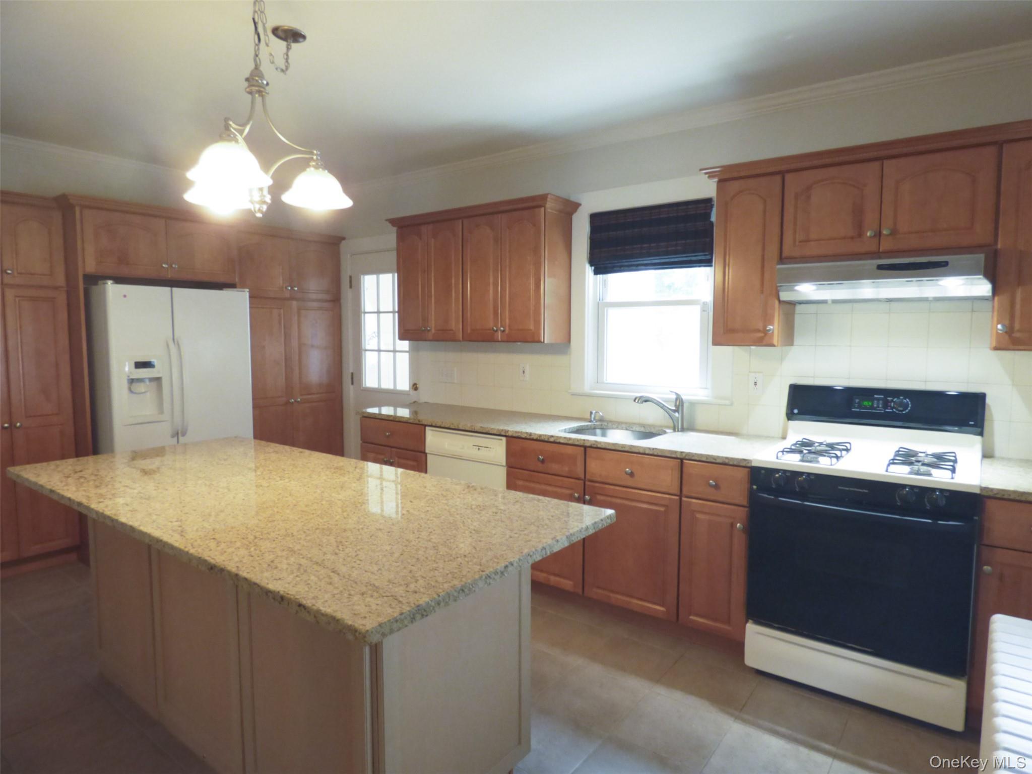 #6 photo, 70 Prospect Street, Greenwich , CT 06830