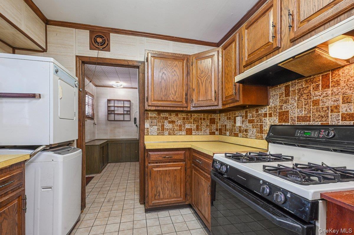 #12 photo, 66 Joyce Road, Eastchester , NY 10709