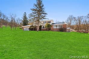 #1 photo, 16 Fernglade Court, 紐約州 Chester , NY 10918