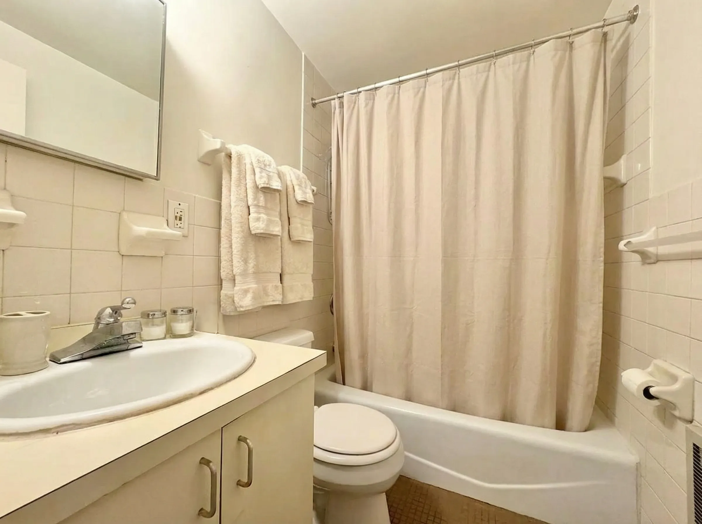 #13 photo, 681 Greenwich Street, מנהטן West Village , NY 10014