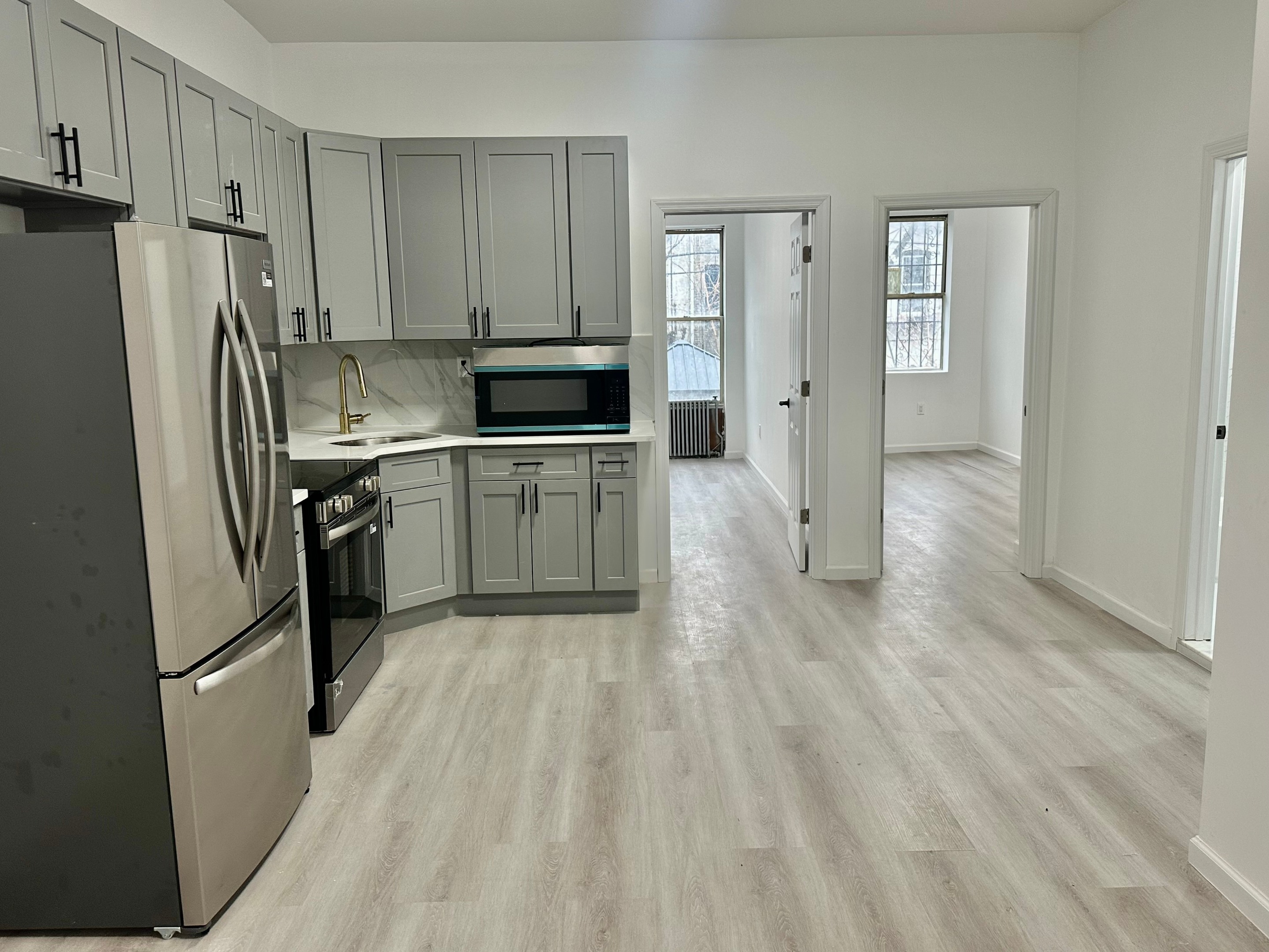 #2 photo, Brooklyn, הברונקס Bushwick , NY 11237