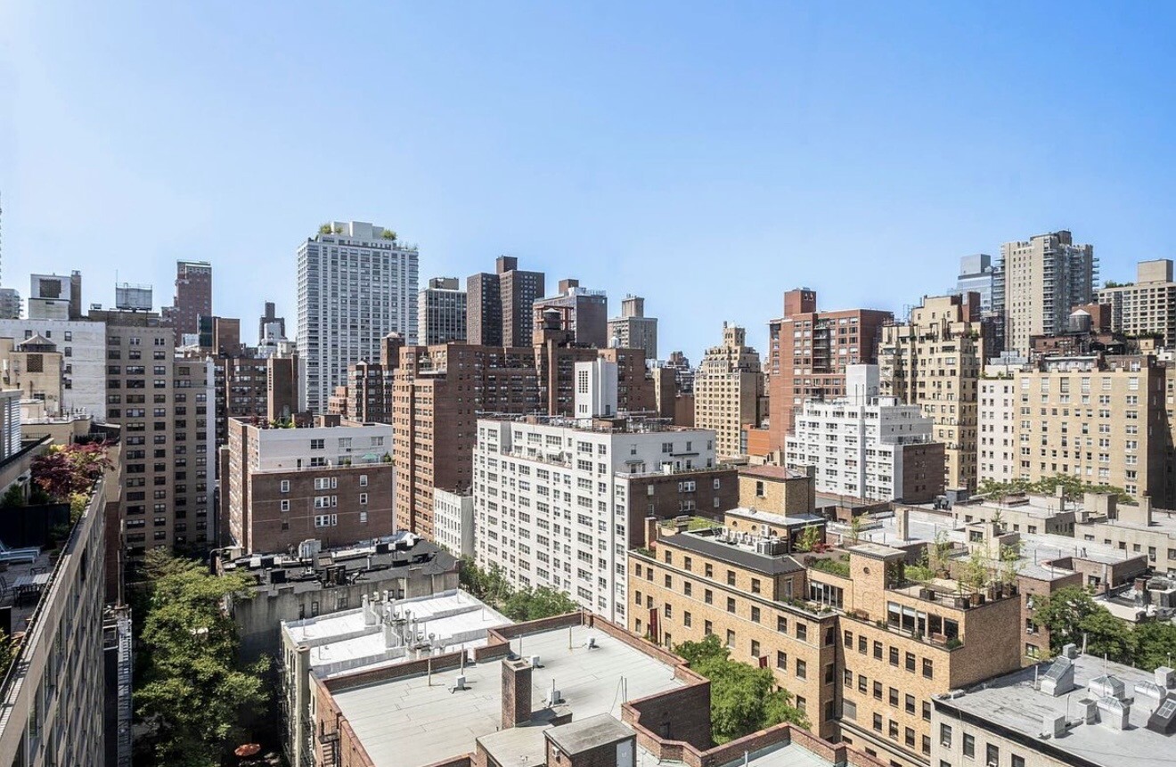 #3 photo, 345 E 69TH Street, Манхэттен ‖ Lenox Hill , NY 10021