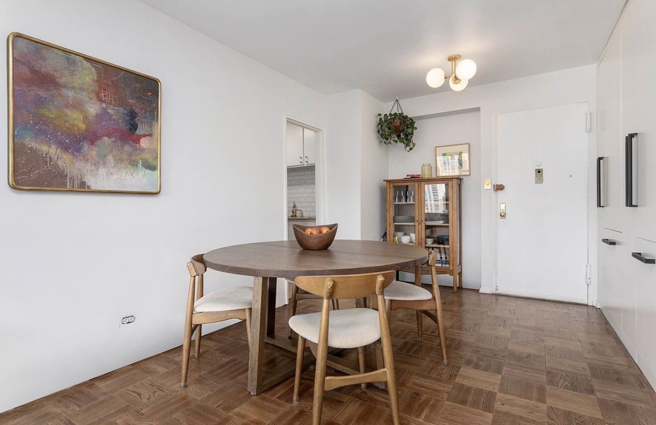 #4 photo, 345 E 69TH Street, Манхэттен ‖ Lenox Hill , NY 10021