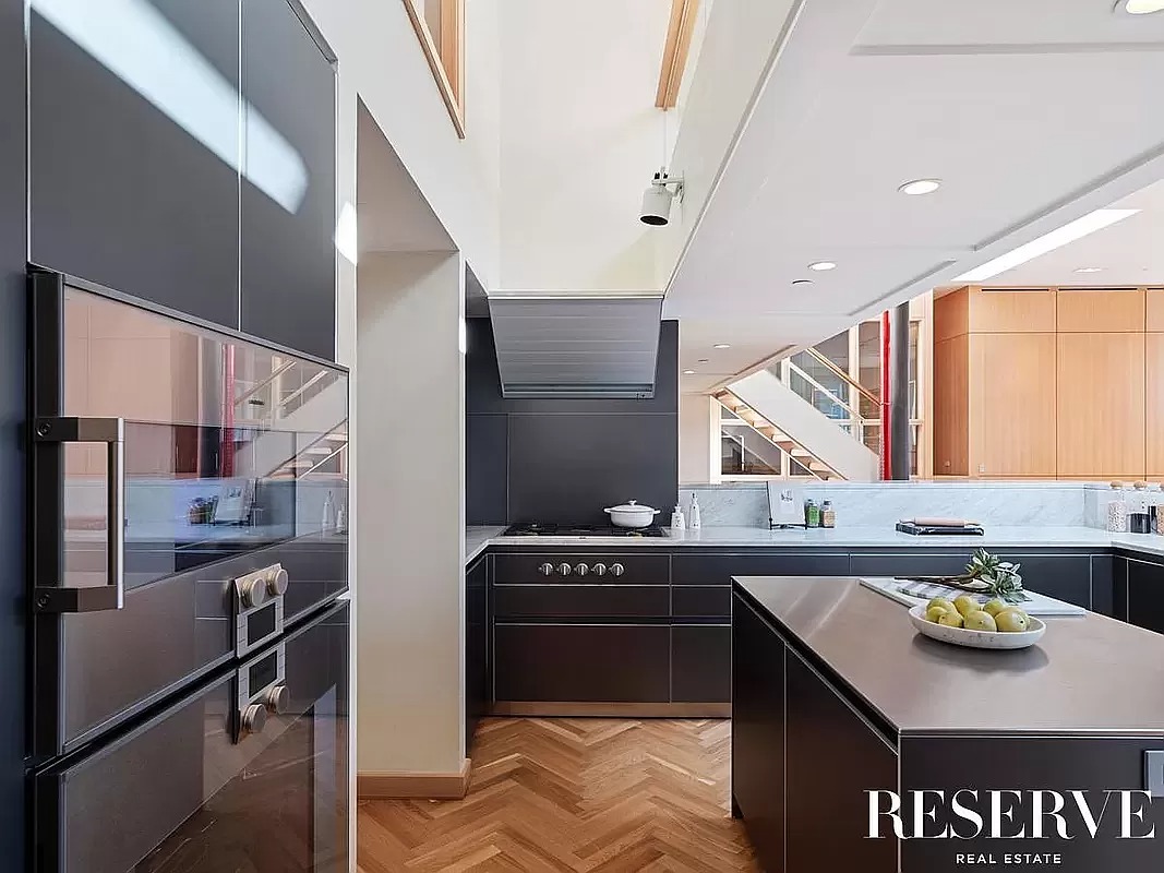 #10 photo, 383 W BROADWAY, מנהטן SoHo , NY 10012