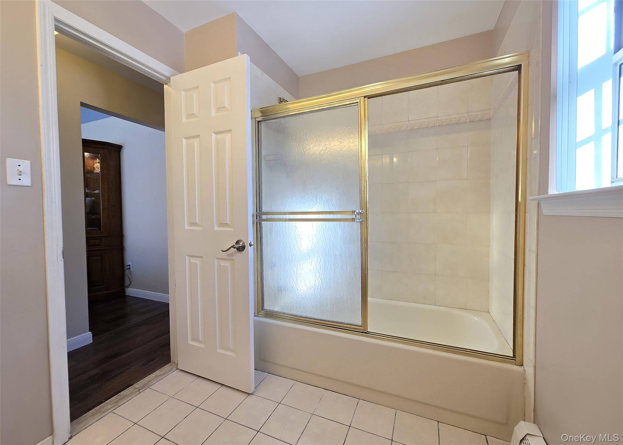 #13 photo, 29 Pine Street, Port Jefferson , NY 11776