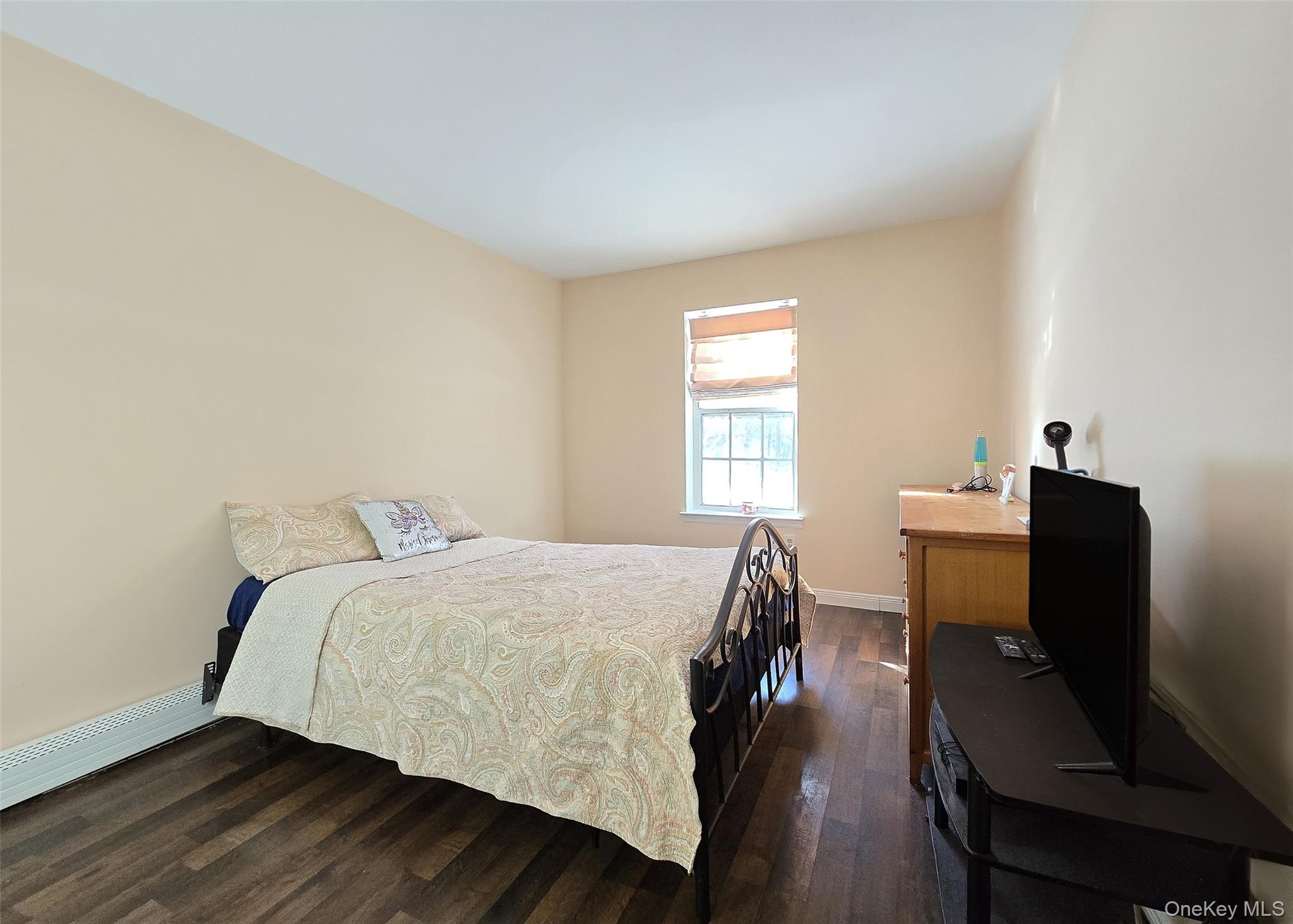 #16 photo, 29 Pine Street, Port Jefferson , NY 11776