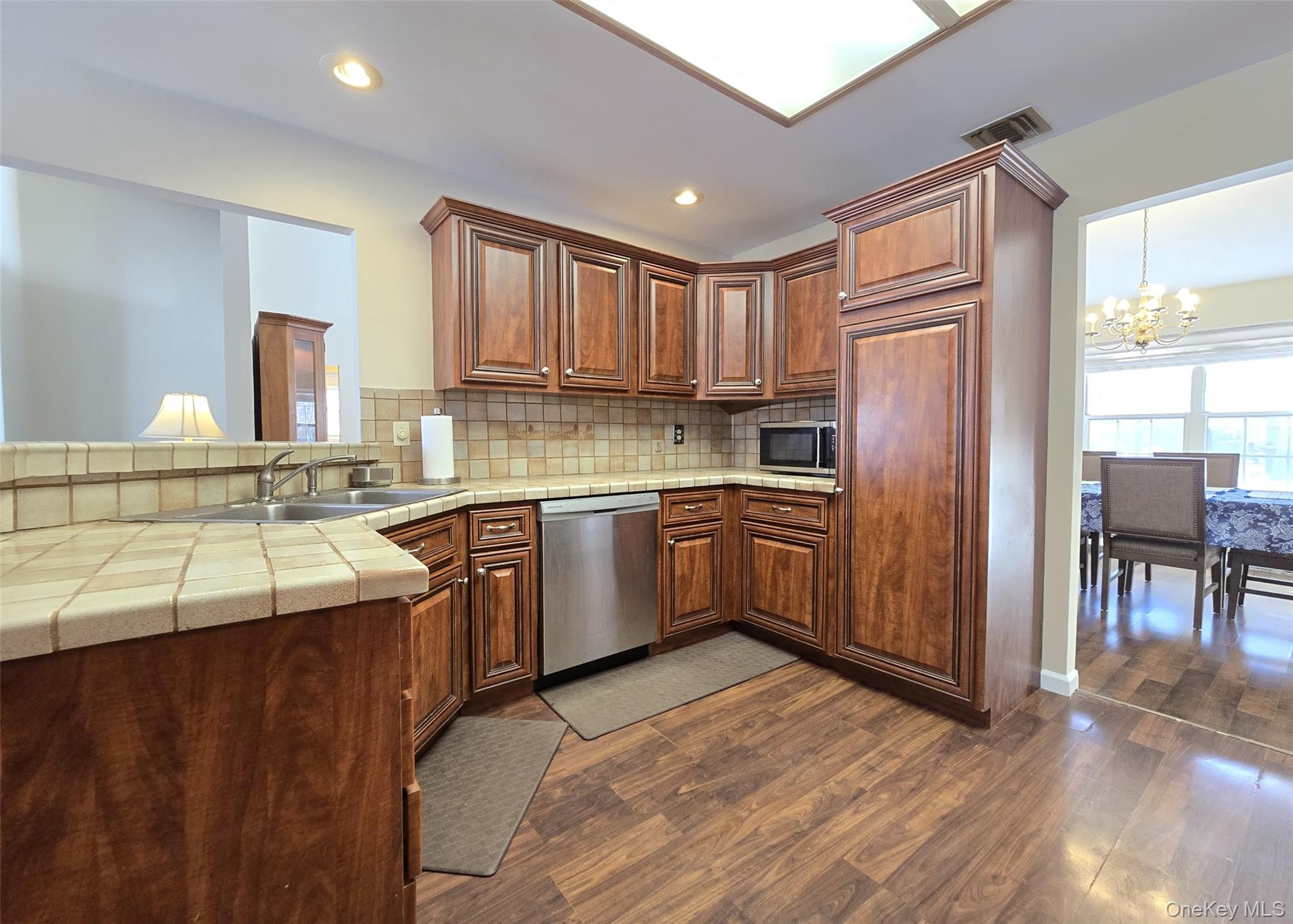 #2 photo, 29 Pine Street, Port Jefferson , NY 11776