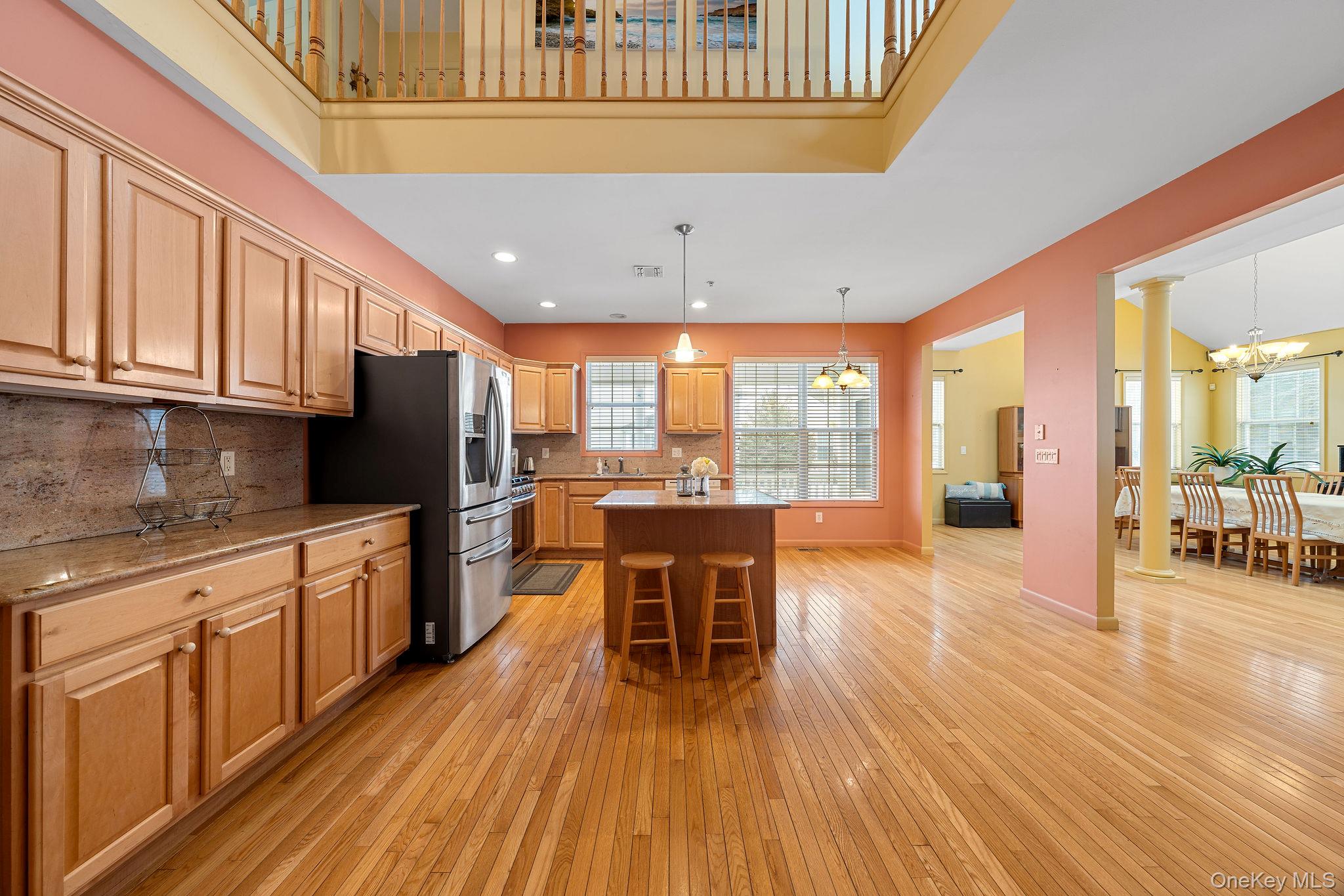 #14 photo, 75 Meadow Pond Circle, سوفولك Miller Place , NY 11764