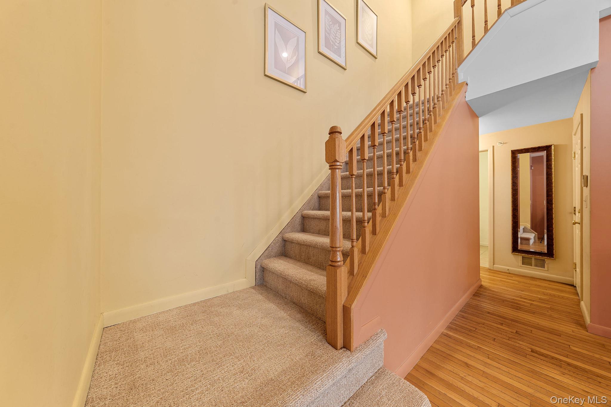 #20 photo, 75 Meadow Pond Circle, سوفولك Miller Place , NY 11764