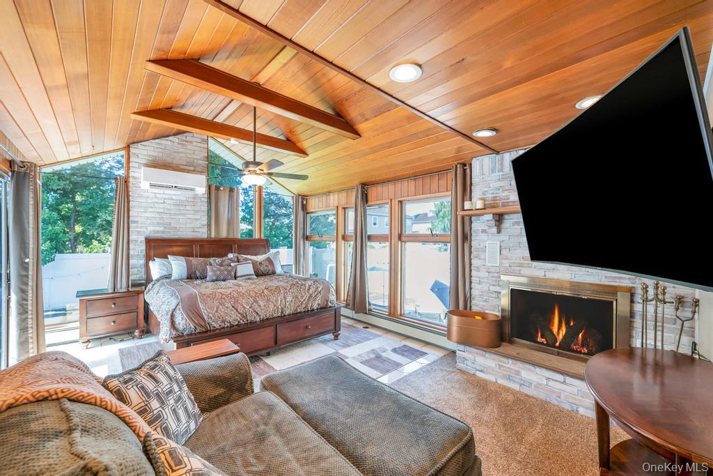 #15 photo, 2327 Cleveland Street, नासाउ काउंटी Bellmore , NY 11710