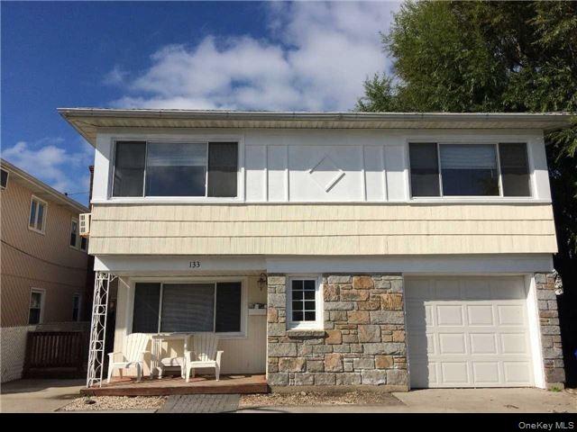 #1 photo, 133 Cleveland Avenue, नासाउ काउंटी Long Beach , NY 11561