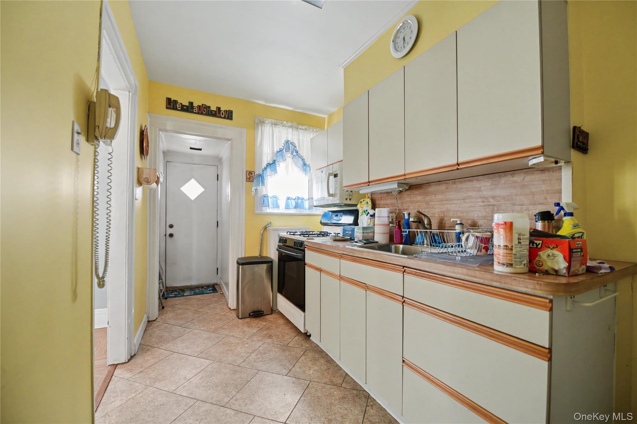 #10 photo, 6537 77th Place, Middle Village , NY 11379