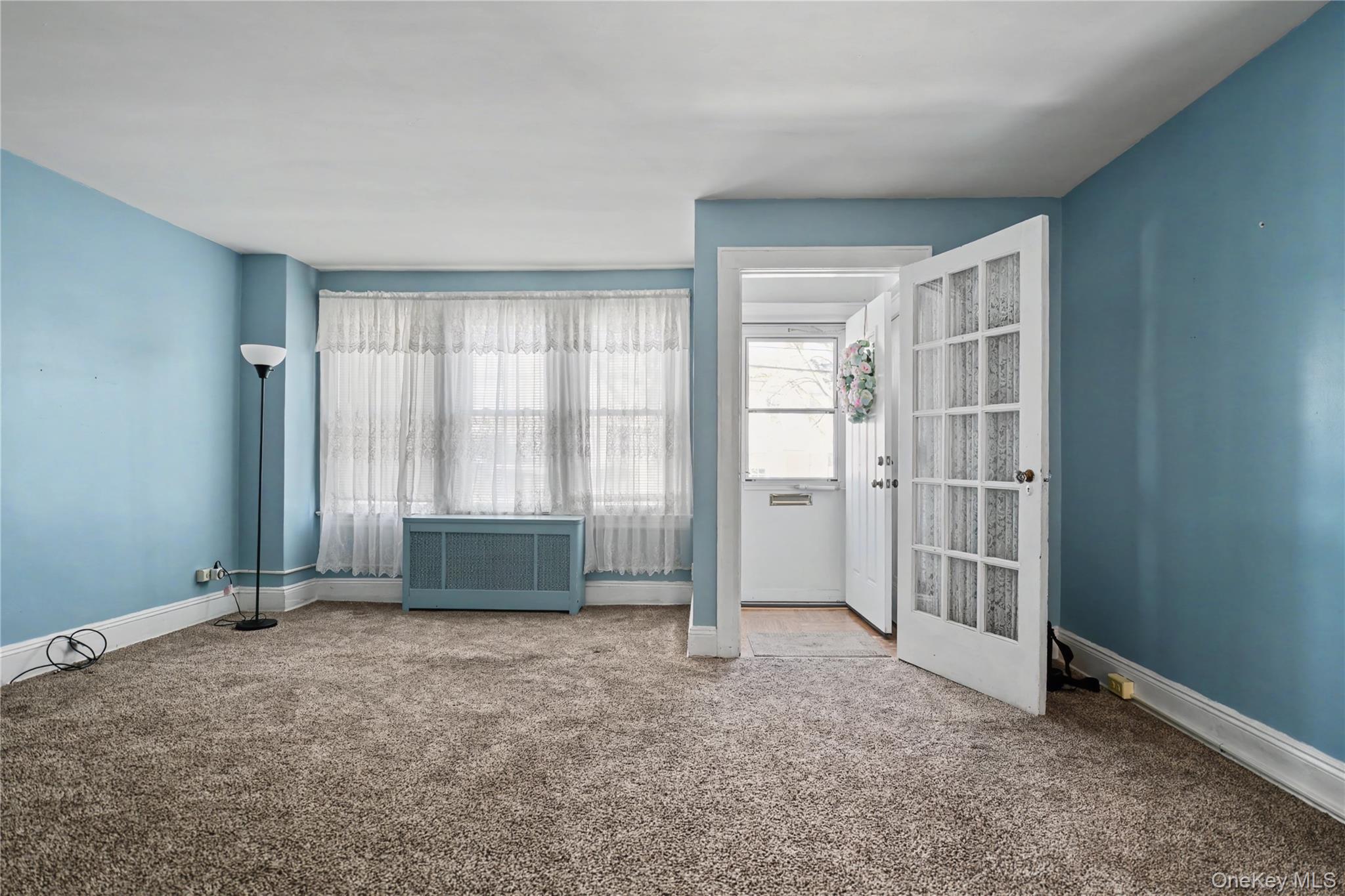 #6 photo, 6537 77th Place, Middle Village , NY 11379