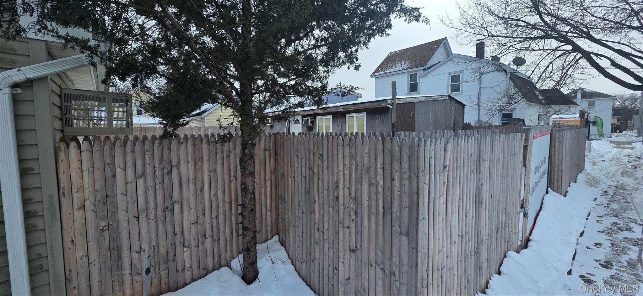 #2 photo, 72 5th Avenue, Bay Shore , NY 11706