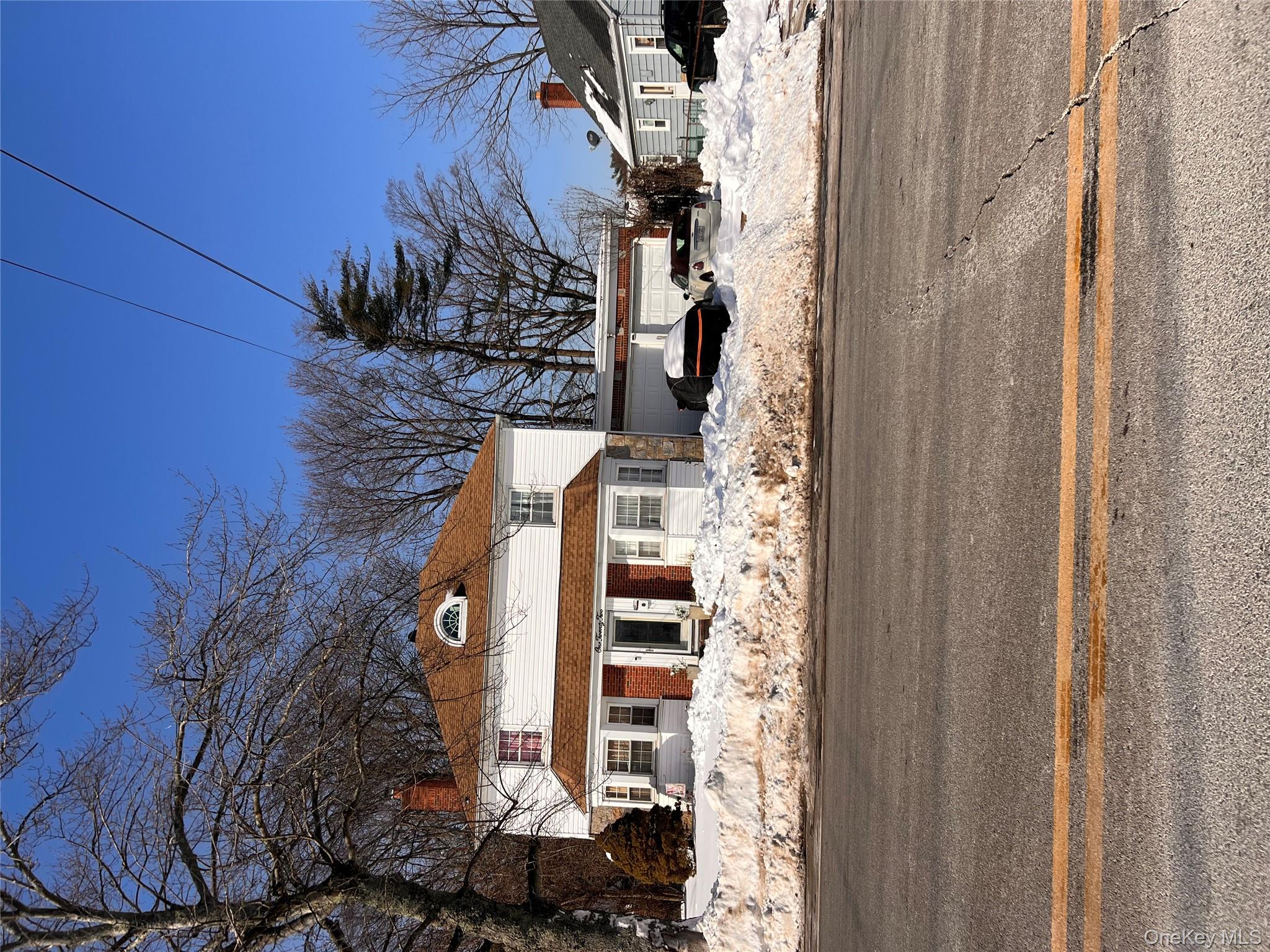 #1 photo, 122 Rockaway Parkway, Valley Stream , NY 11580