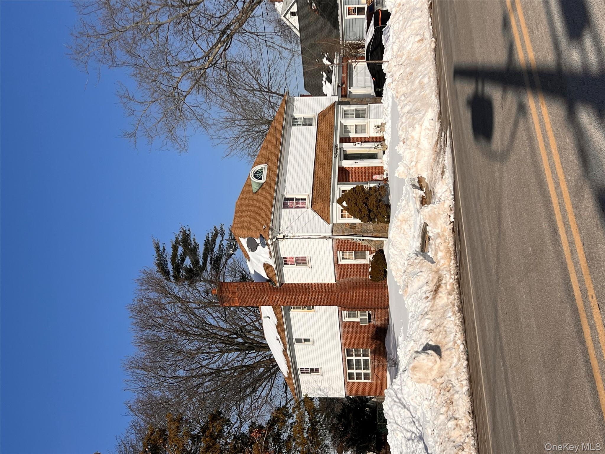 #2 photo, 122 Rockaway Parkway, Valley Stream , NY 11580