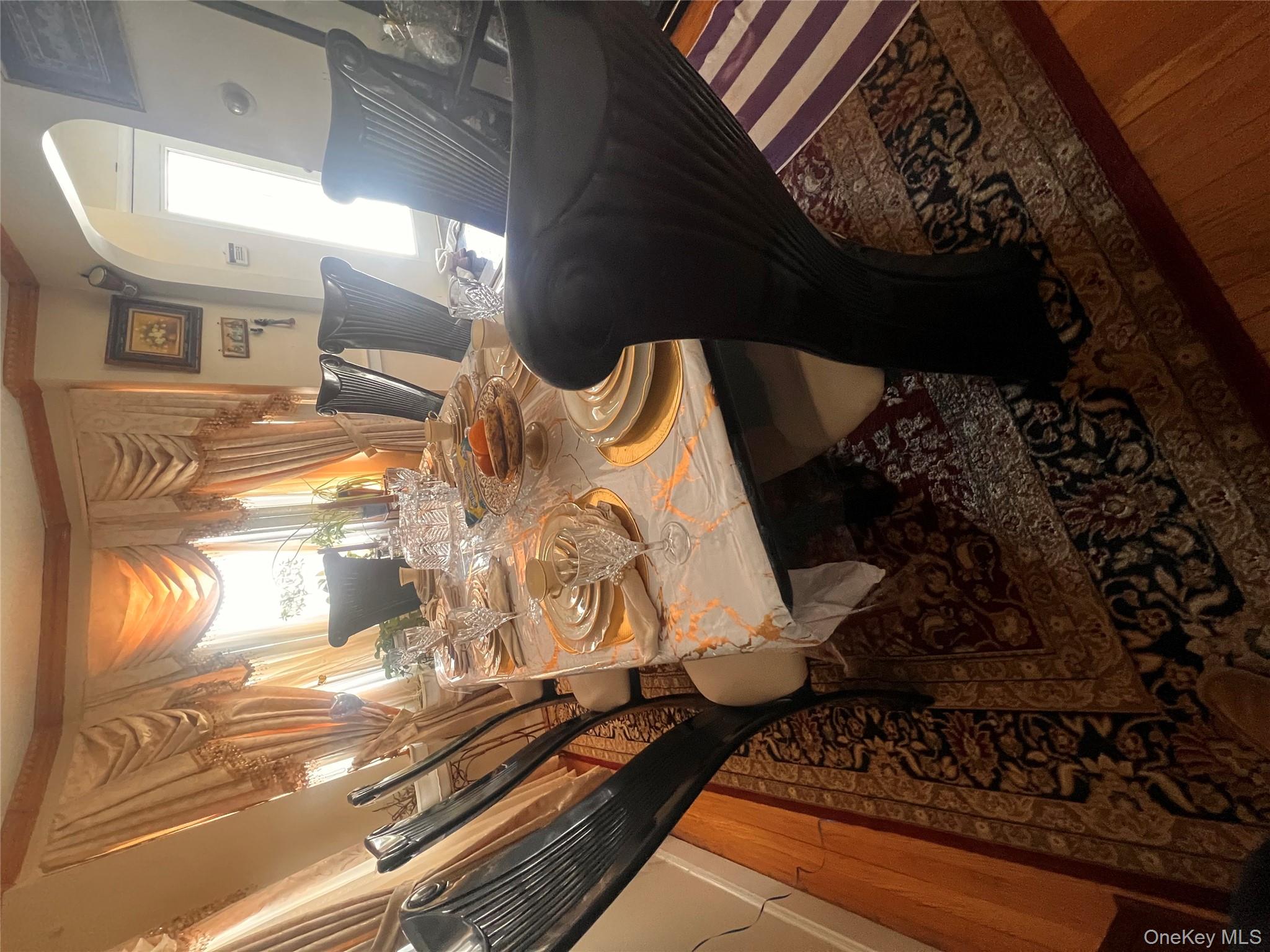 #3 photo, 122 Rockaway Parkway, Valley Stream , NY 11580