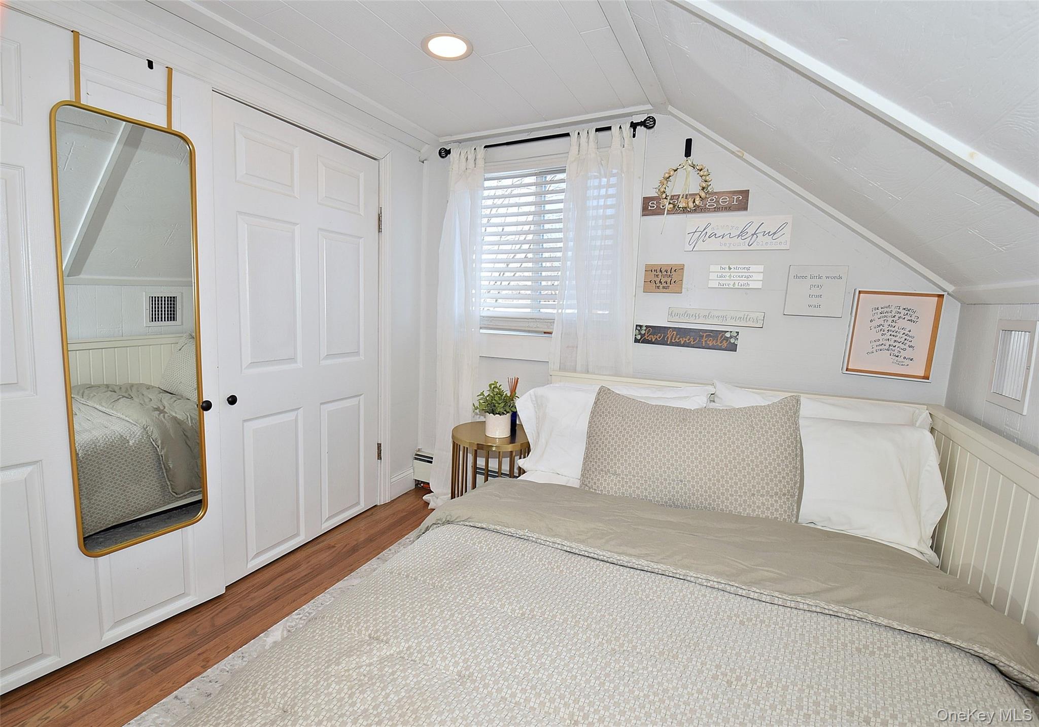 #10 photo, 31 Armell Street, Huntington Station , NY 11746