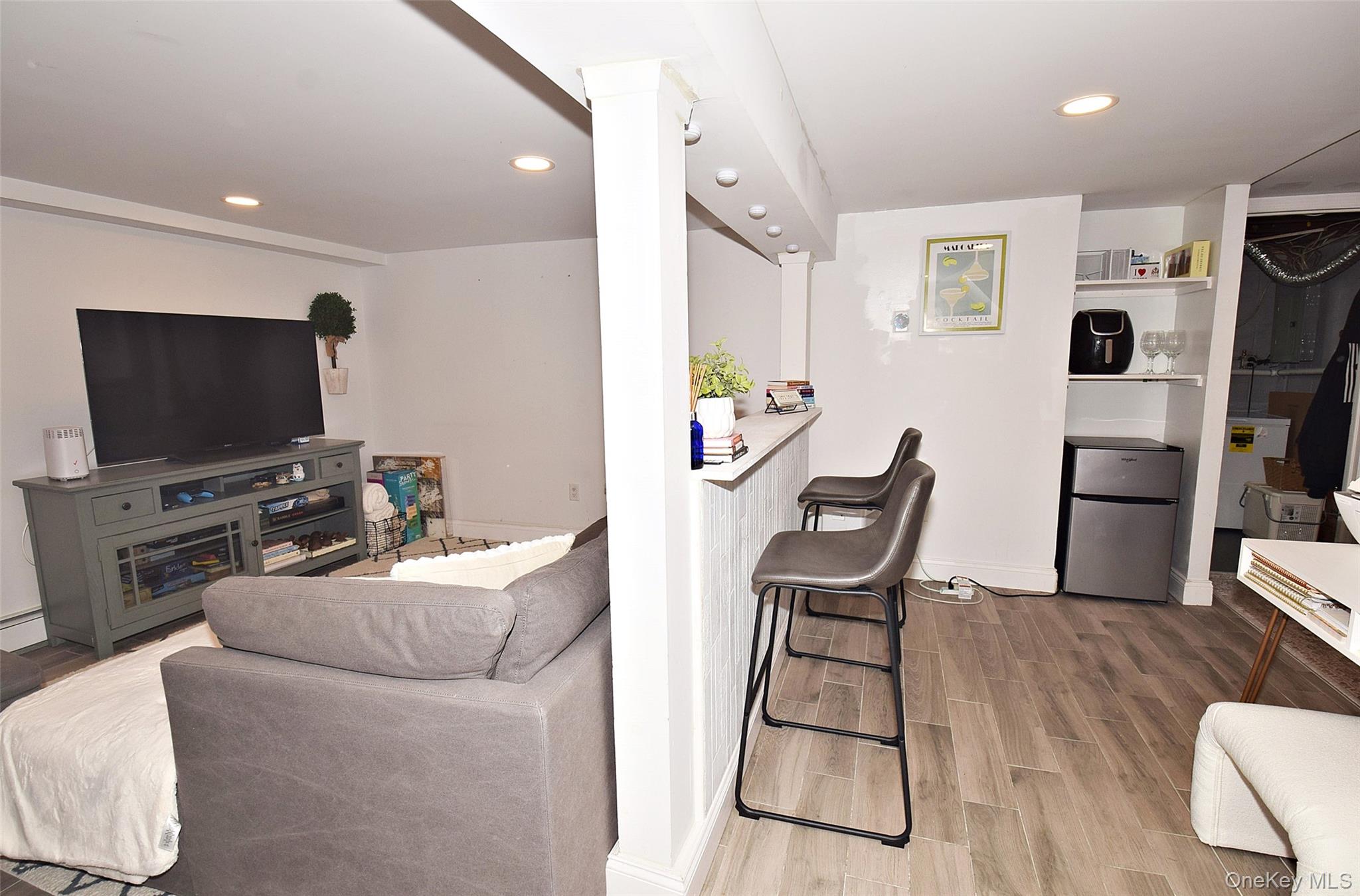 #4 photo, 31 Armell Street, Huntington Station , NY 11746