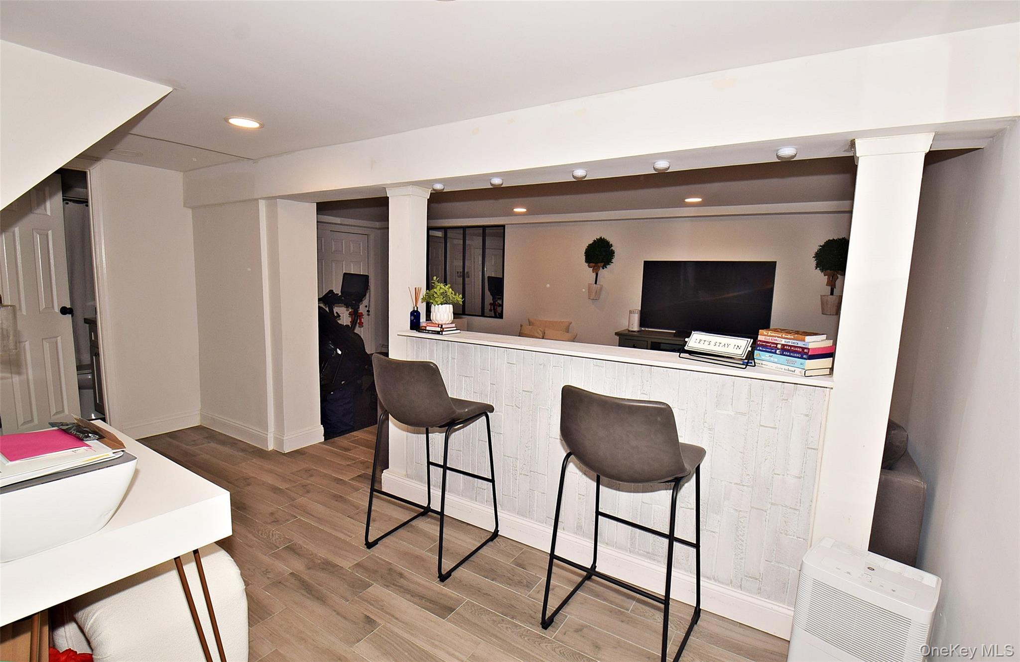 #6 photo, 31 Armell Street, Huntington Station , NY 11746