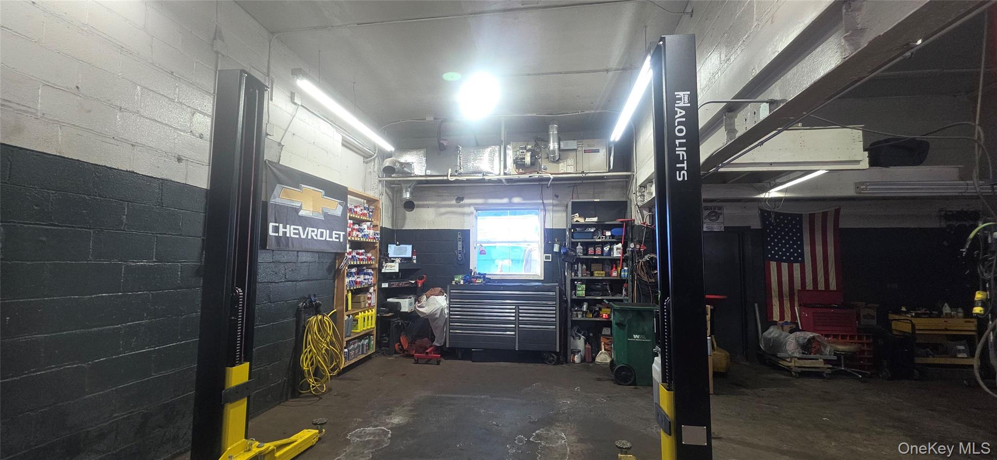 #5 photo, 811 Violet Avenue, Hyde Park , NY 12538