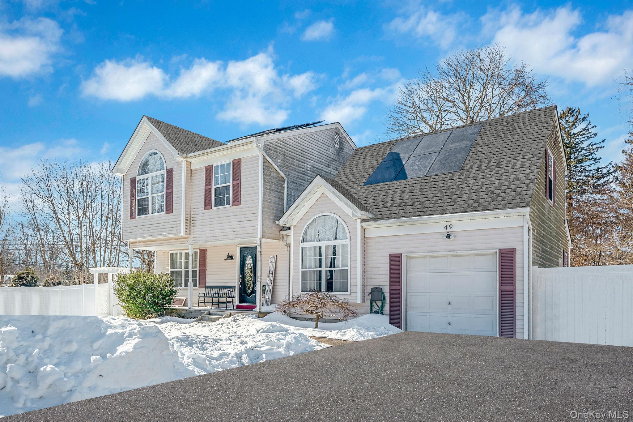 #6 photo, 49 Flamingo Road, מחוז סאפוק Rocky Point , NY 11778