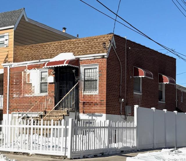 #3 photo, 7917 Glenmore Avenue, Куинс ‖ Ozone Park , NY 11417