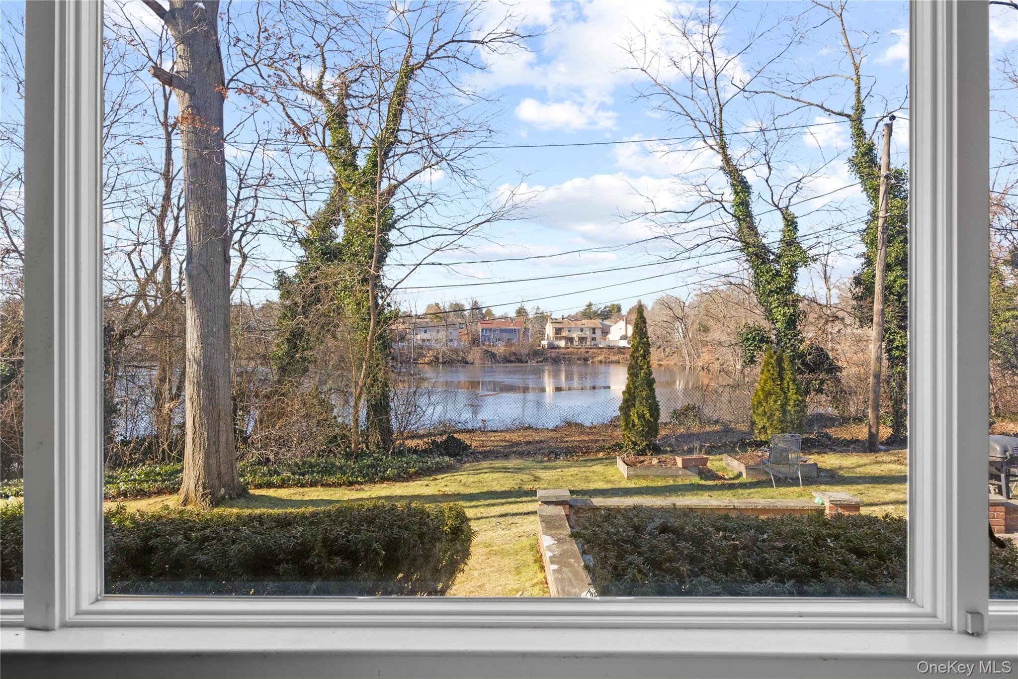 #2 photo, 11 Searingtown Road, नासाउ काउंटी Searingtown , NY 11507