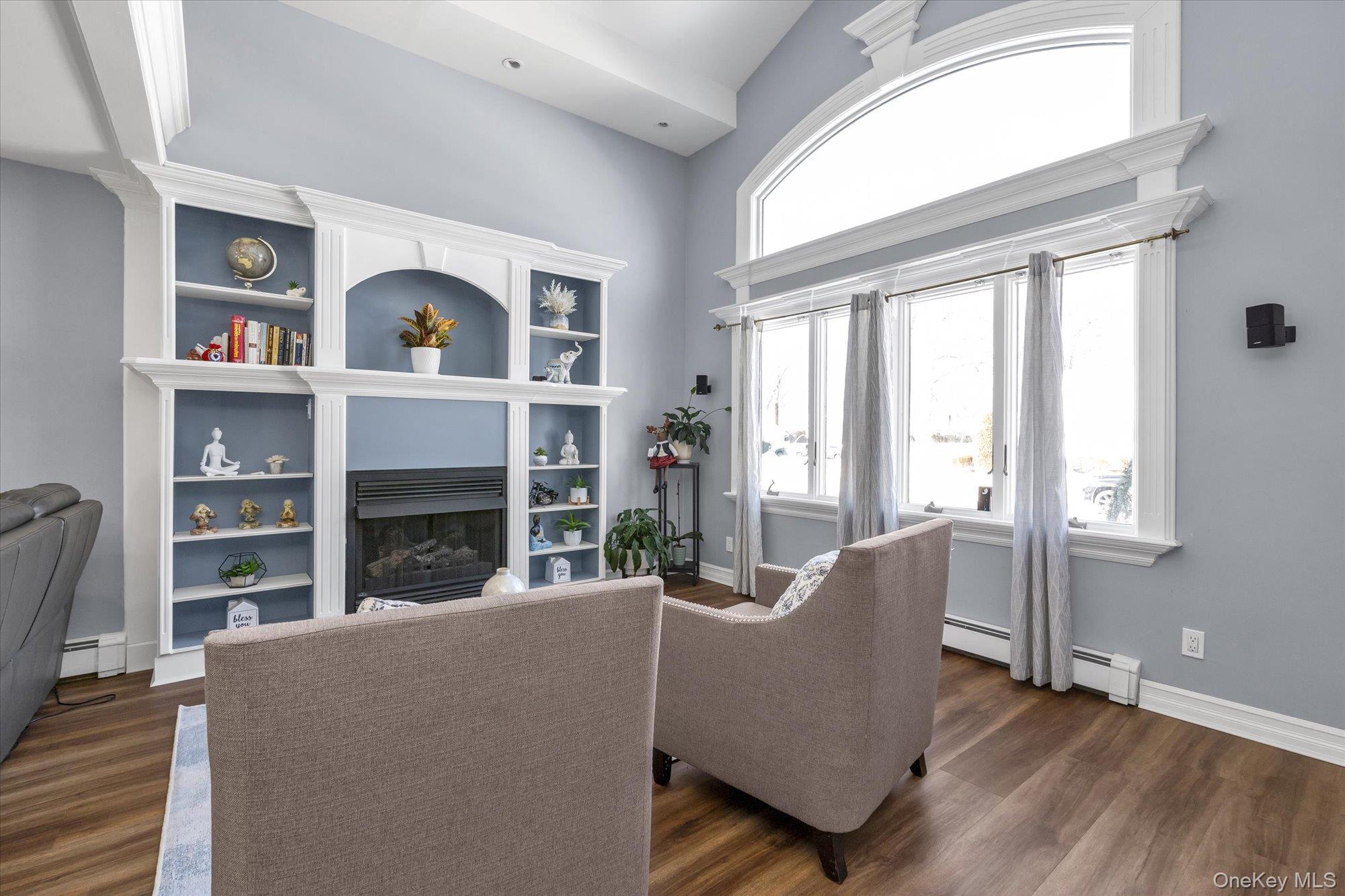 #2 photo, 1550 Cleveland Avenue, East Meadow , NY 11554