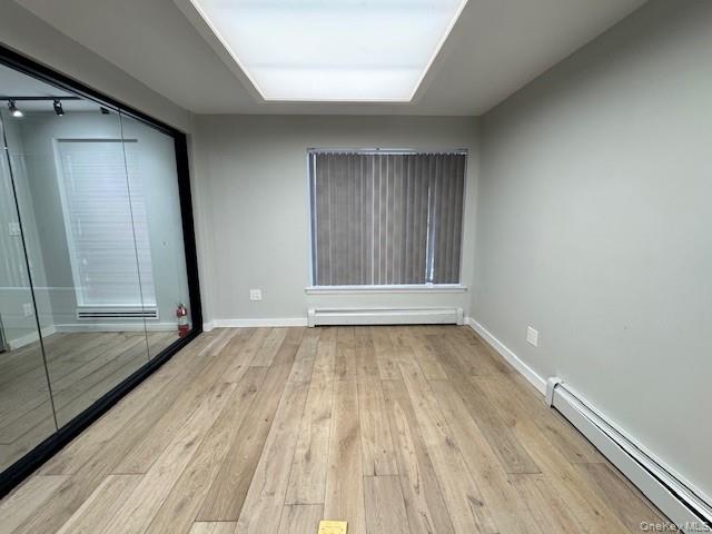 #4 photo, 34-12 192nd Street, Flushing , NY 11358