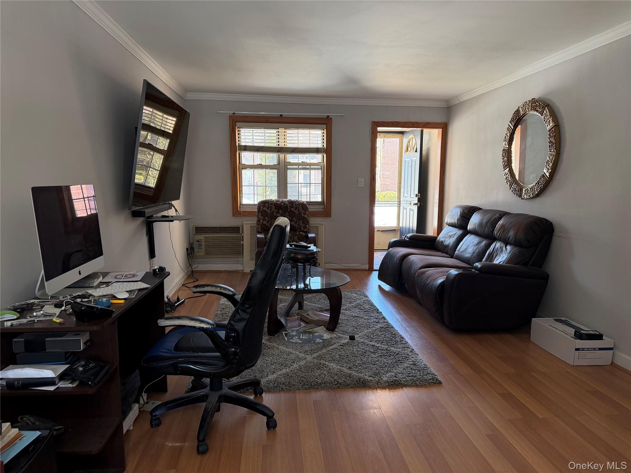 #4 photo, 211-19 73 Avenue, קווינס Bayside , NY 11364