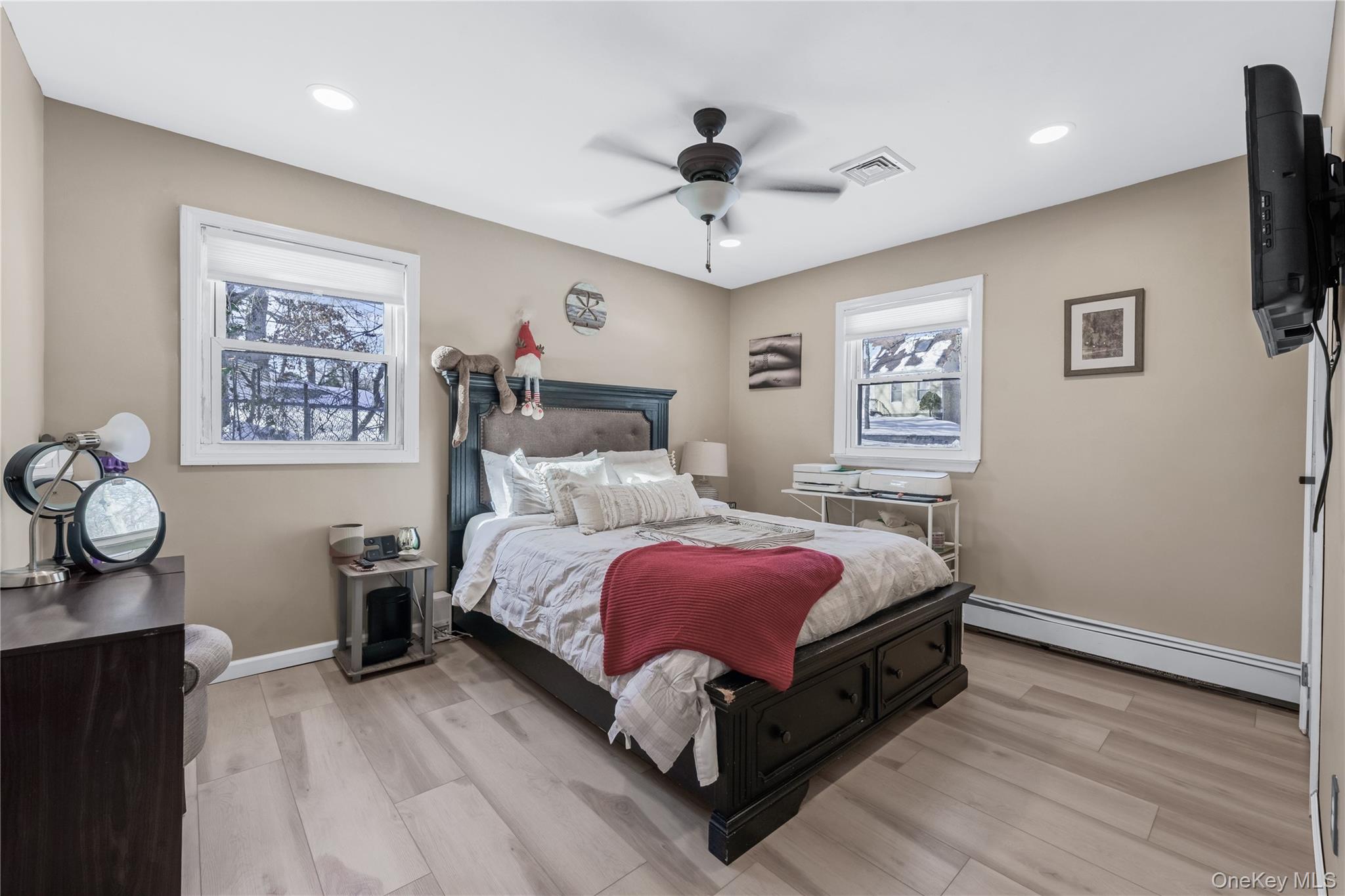 #16 photo, 136 Patchogue Avenue, Patchogue , NY 11772