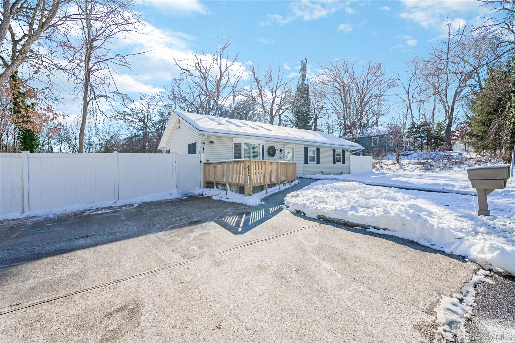 #2 photo, 136 Patchogue Avenue, Patchogue , NY 11772