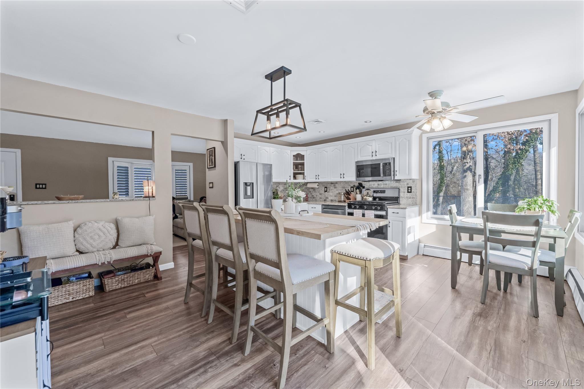 #8 photo, 136 Patchogue Avenue, Patchogue , NY 11772