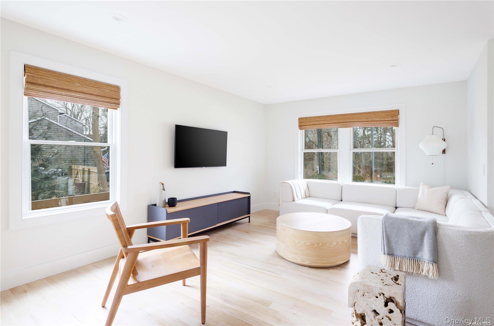 #6 photo, 1700 Cedar Drive, सफ़ोक काउंटी Southold , NY 11971