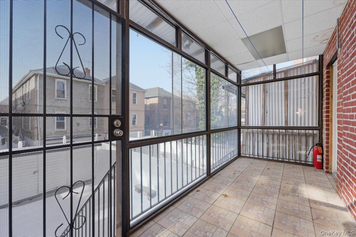 #15 photo, 2919 Wallace Avenue, הברונקס Bronx , NY 10467