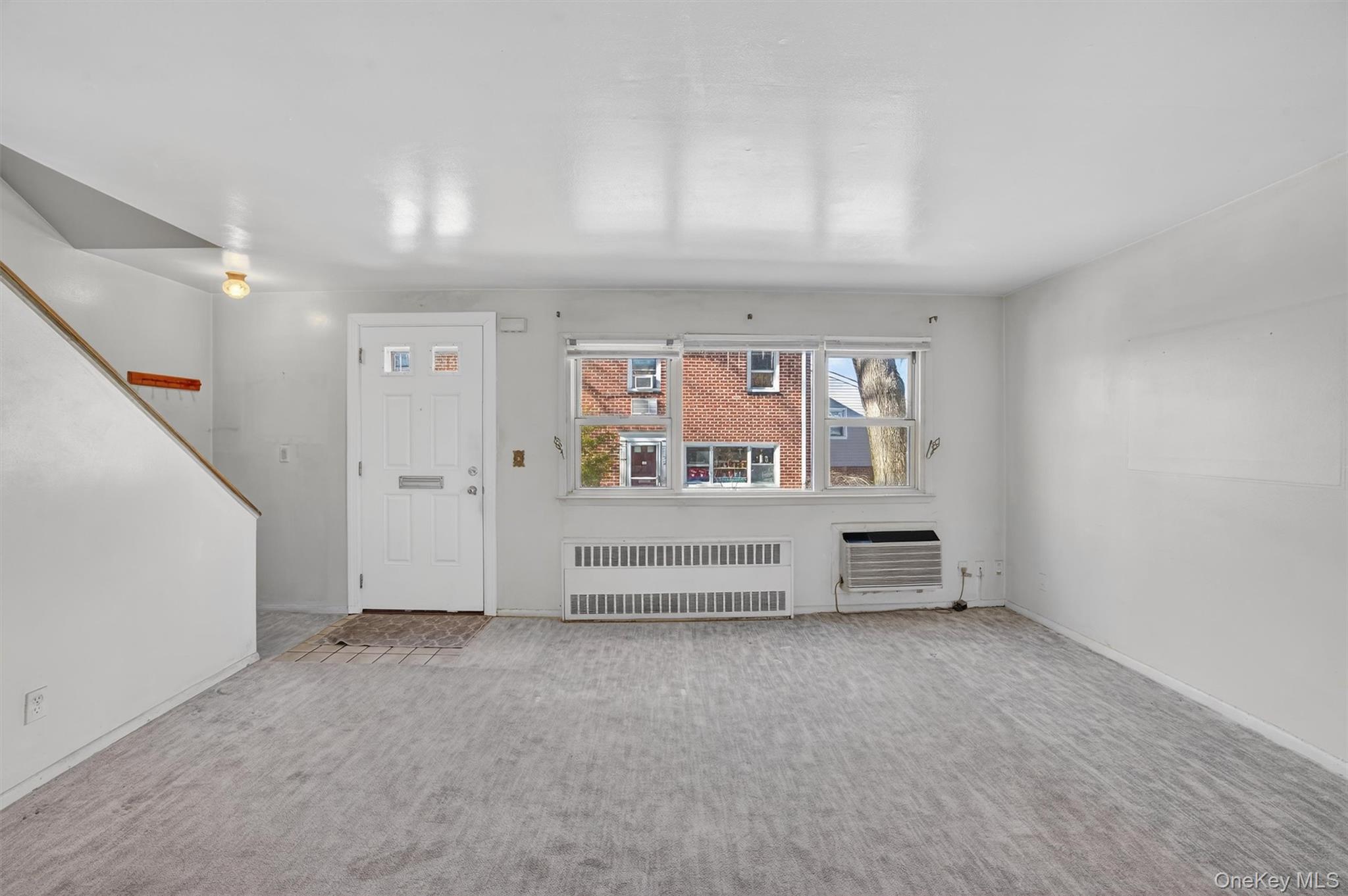 #10 photo, 42 Charter Circle, Ossining , NY 10562