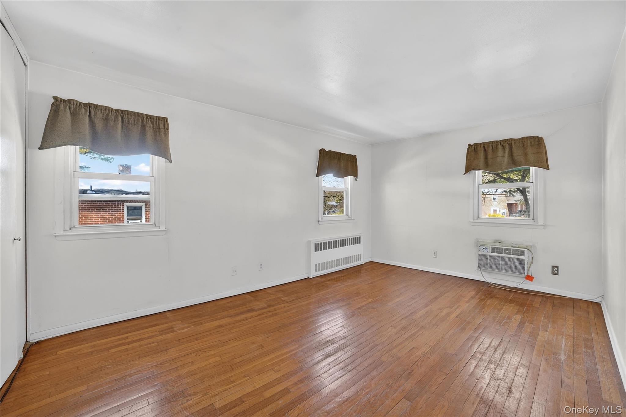 #18 photo, 42 Charter Circle, Ossining , NY 10562