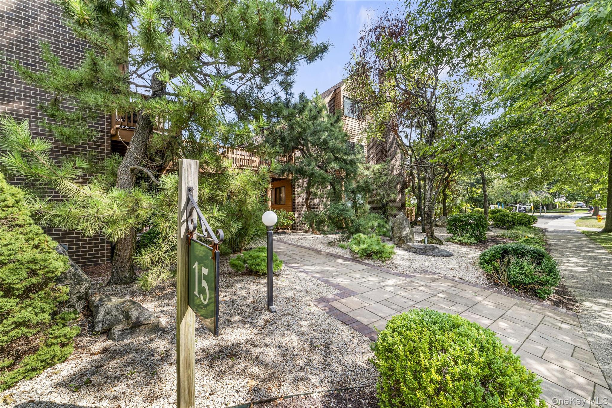 #4 photo, 15 Greenridge Avenue, White Plains , NY 10605