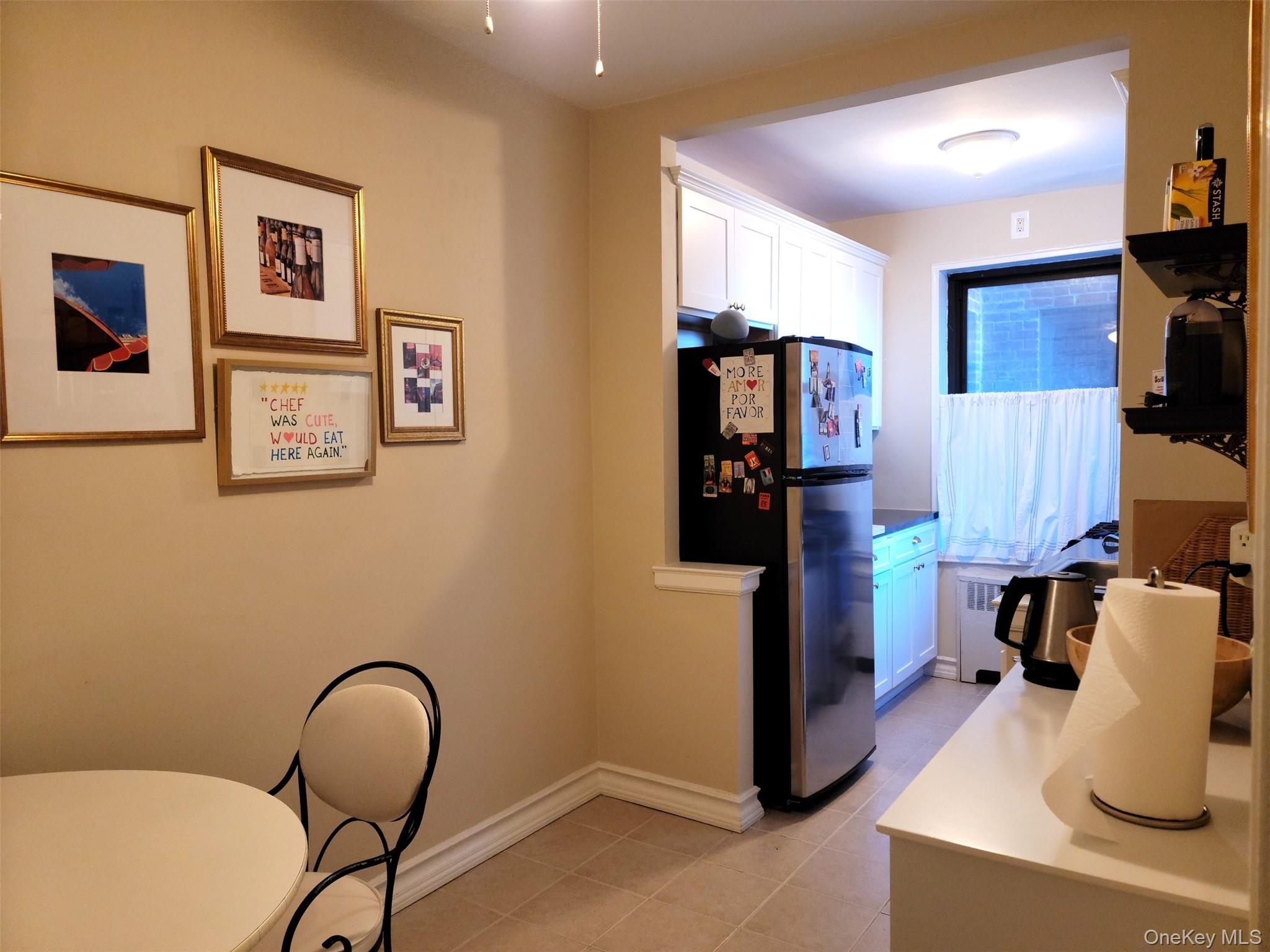 #12 photo, 325 Main Street, White Plains , NY 10601