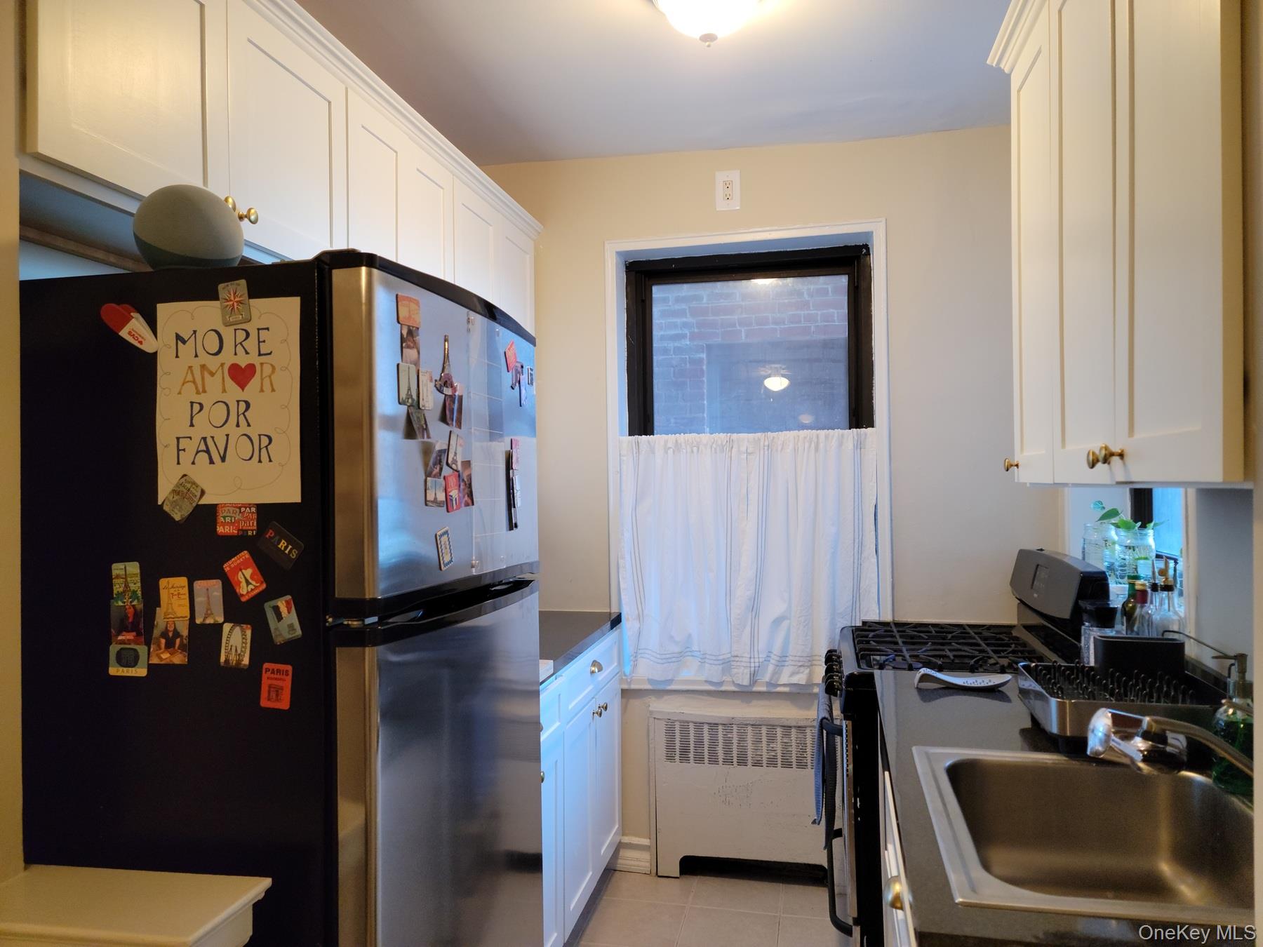 #13 photo, 325 Main Street, White Plains , NY 10601