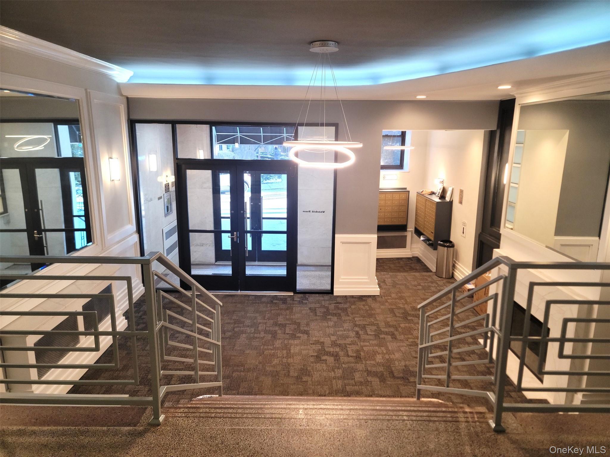 #2 photo, 325 Main Street, White Plains , NY 10601