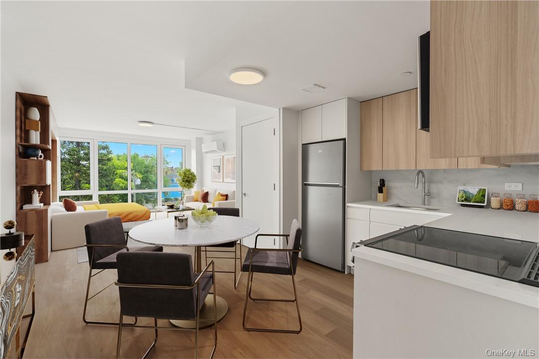 #2 photo, 10 Lyon Place, White Plains , NY 10601