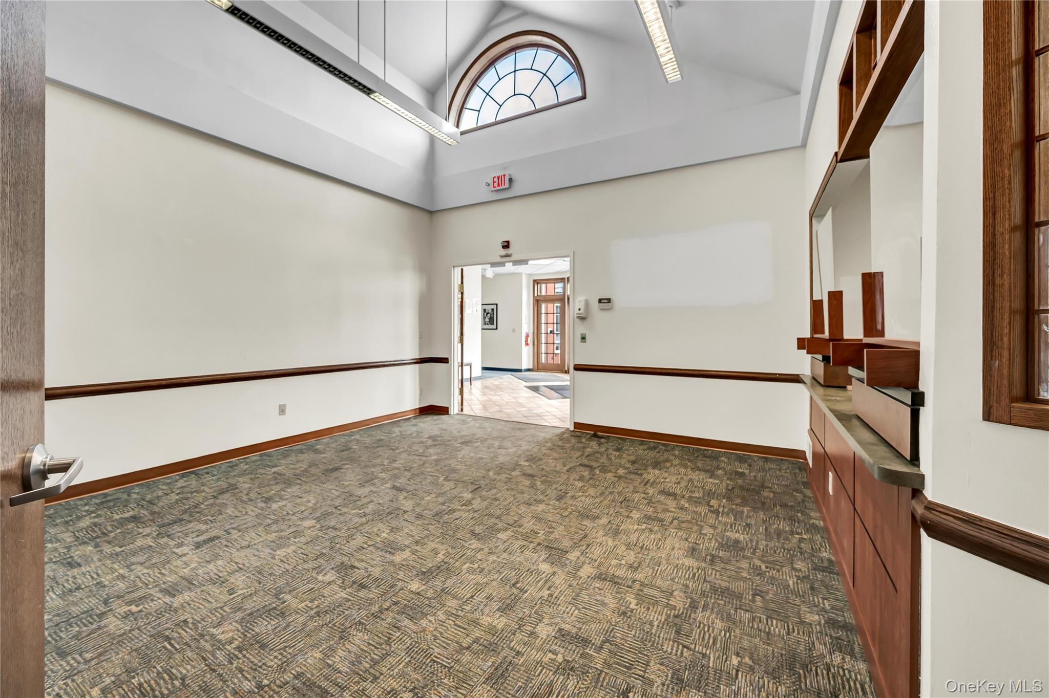 #8 photo, 48 Route 6, Yorktown Heights , NY 10589