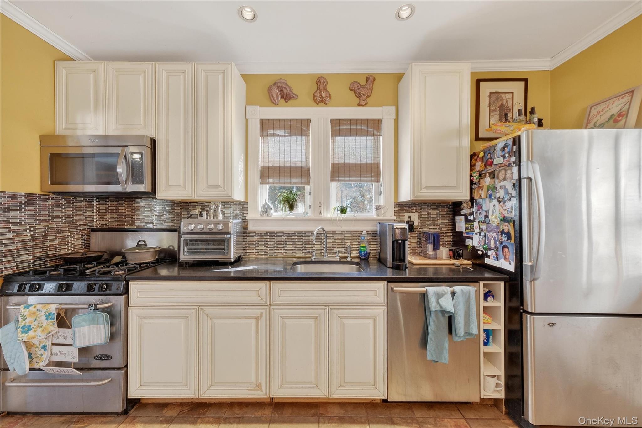 #2 photo, 8 Bartlett Street, Ellenville , NY 12428