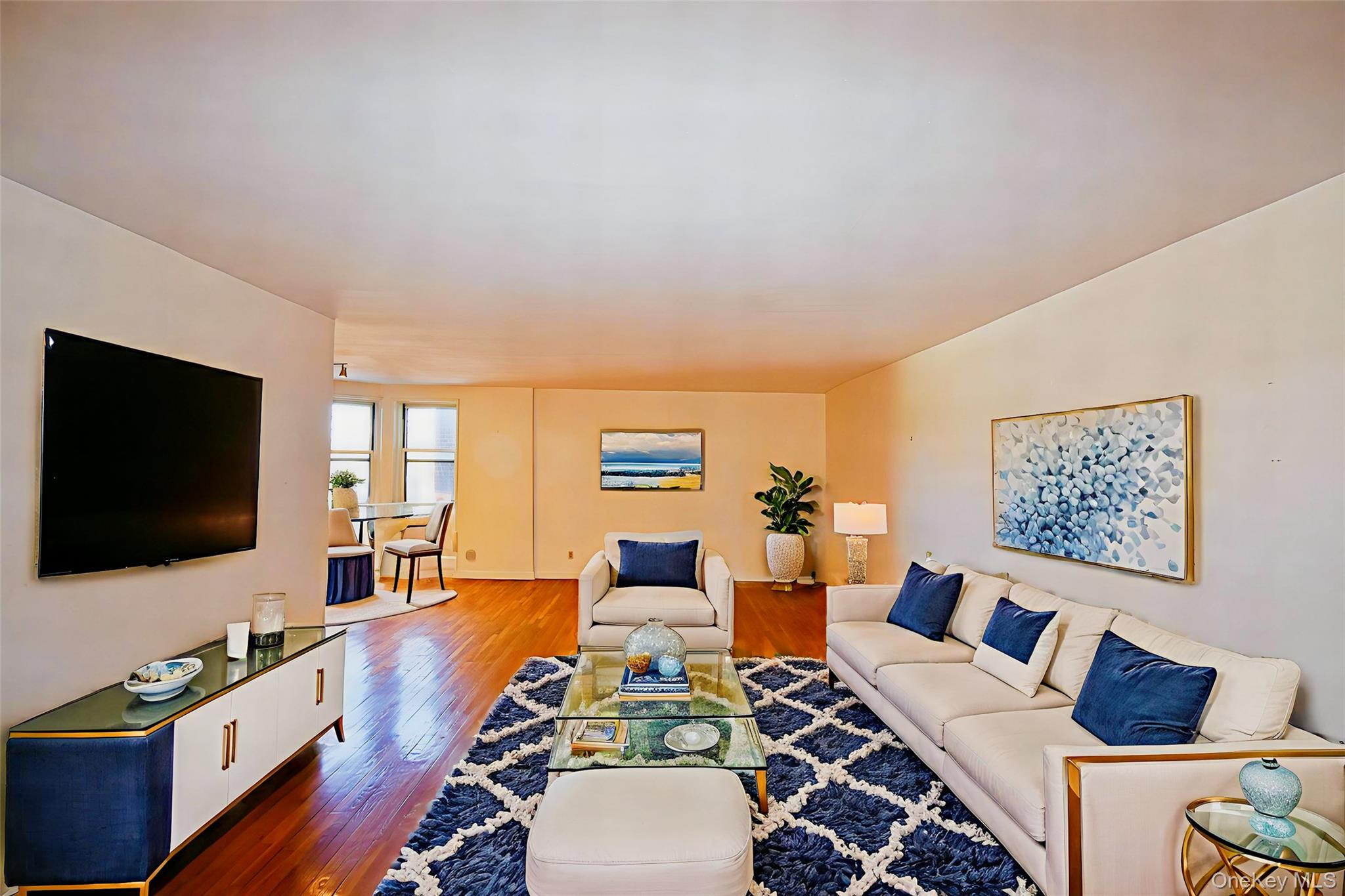 #5 photo, 1296 Midland Avenue, Yonkers , NY 10704